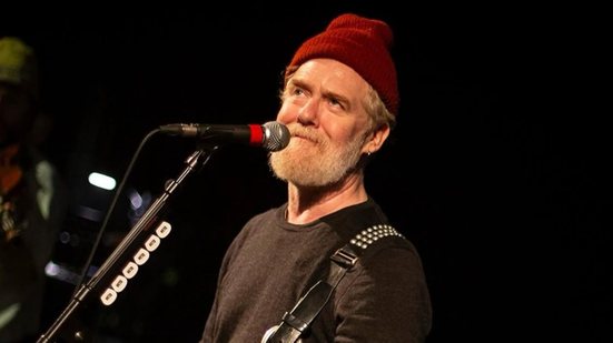 O ator e músico irlandês Glen Hansard estava confirmado para abrir os shows de Eddie Vedder em São Paulo, em novembro - Reprodução/Instagram @glenhansard