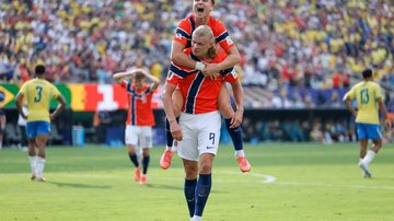 Haaland marcou os dois gols da Noruega e garantiu eliminação brasileira - Fifa/Divulgação