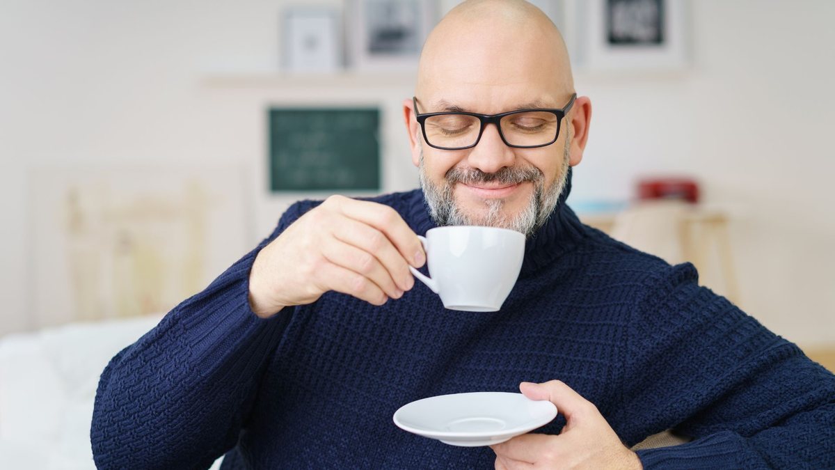 Anvisa desmentiu a informação de que o café vendido no Brasil causaria calvície - Adobe Stock