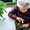 Proposta pode criar a Lei Nacional de Proteção Digital da Pessoa Idosa - Adobe Stock
