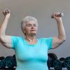Novo estudo mostra que treinamento de força melhora a estrutura e a função cardíaca de mulheres 60+ - Adobe Stock