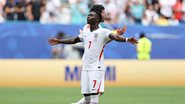 Mesmo com reação da França no segundo tempo, Inglaterra, de Saka, ficou com o bronze na Copa - Reprodução/FIFA
