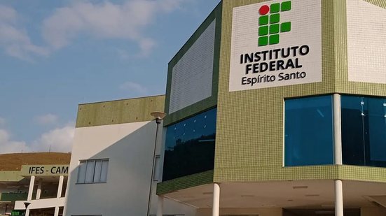 Candidatos deverão fazer apenas uma prova de redação, que servirá como critério de seleção para as vagas no ensino superior - Reprodução/Ifes
