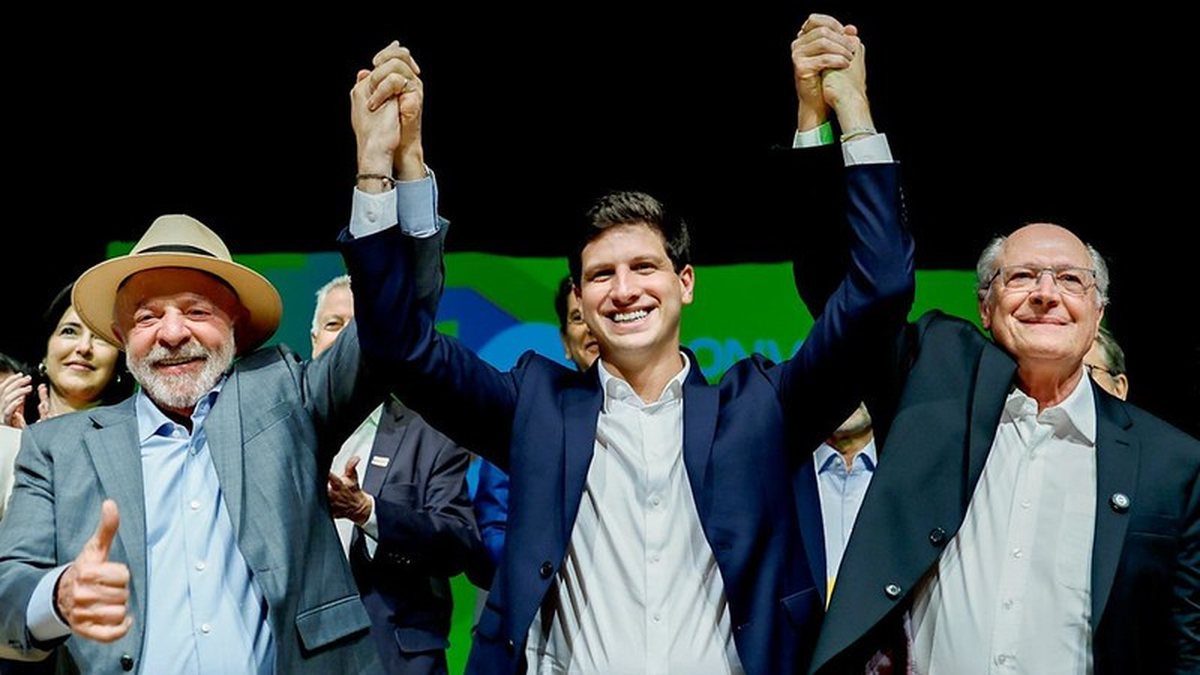 O Presidente Lula durante convenção Nacional do PSB, com João Campos e Geraldo Alckmin - Ricardo Stuckert/PR