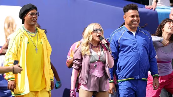 Rolê aleatório: Madonna chama Ronaldo e Ronaldinho para final da Copa 2026