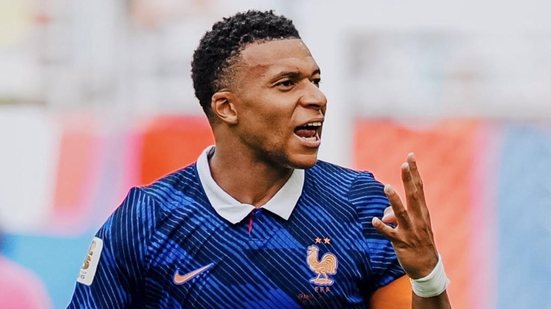Mbappé passa Messi e vira maior artilheiro da história das Copas, com 22 gols