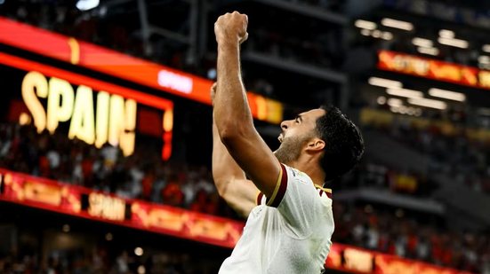 Merino marca no fim e sela a vaga espanhola nas quartas - Reprodução/Fifa.com