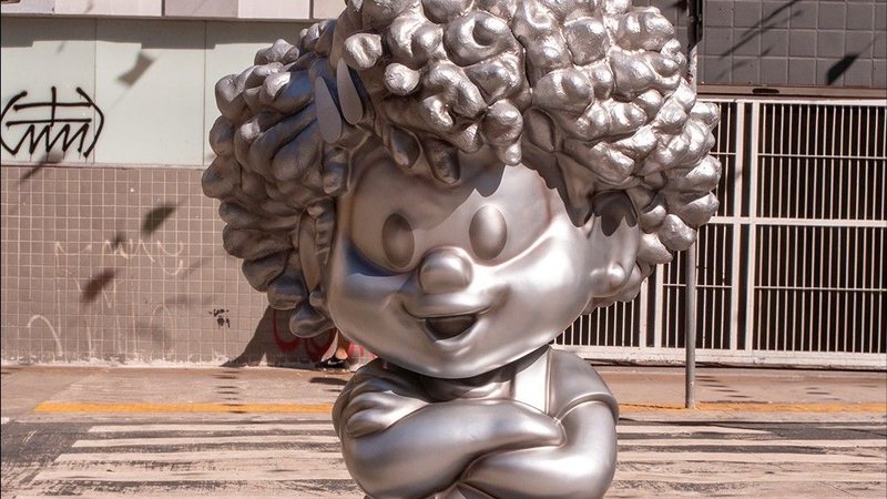 Estátua da personagem Milena foi dilapidada e será restaurada - Reprodução/Instagram @institutomauriciodesousa