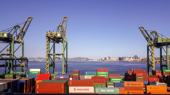 Exportações brasileiras para os EUA serão tarifadas em 25% a partir de 22 de julho - Adobe Stock