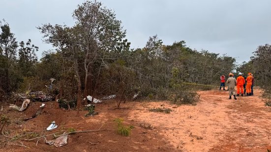 Acidente aconteceu nas proximidades do Aeródromo Santa Maria, de onde o avião tinha saído com destino ao Pantanal - Reprodução / Corpo de Bombeiros