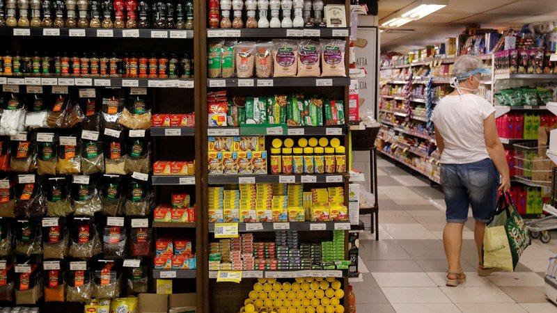 Consumidor está mais atento às promoções, afirma Abras - Tânia Rêgo/Agência Brasil