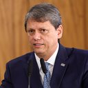 Tarcísio tem vantagem de 16 pontos em eventual 2º turno em SP, diz Quaest