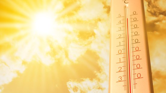Temperaturas extremas podem ser contornadas com medidas preventivas de saúde pública - Envato