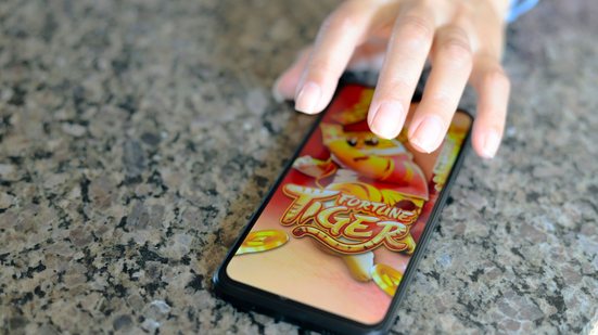Decreto veda a instalação de publicidade estática ou digital de bets - Adobe Stock