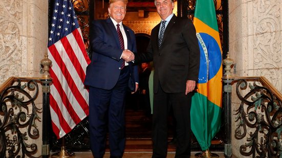 Trump e Bolsonaro em encontro em Mar-a-Lago (Flórida), em março de 2020 - Alan Santos/PR