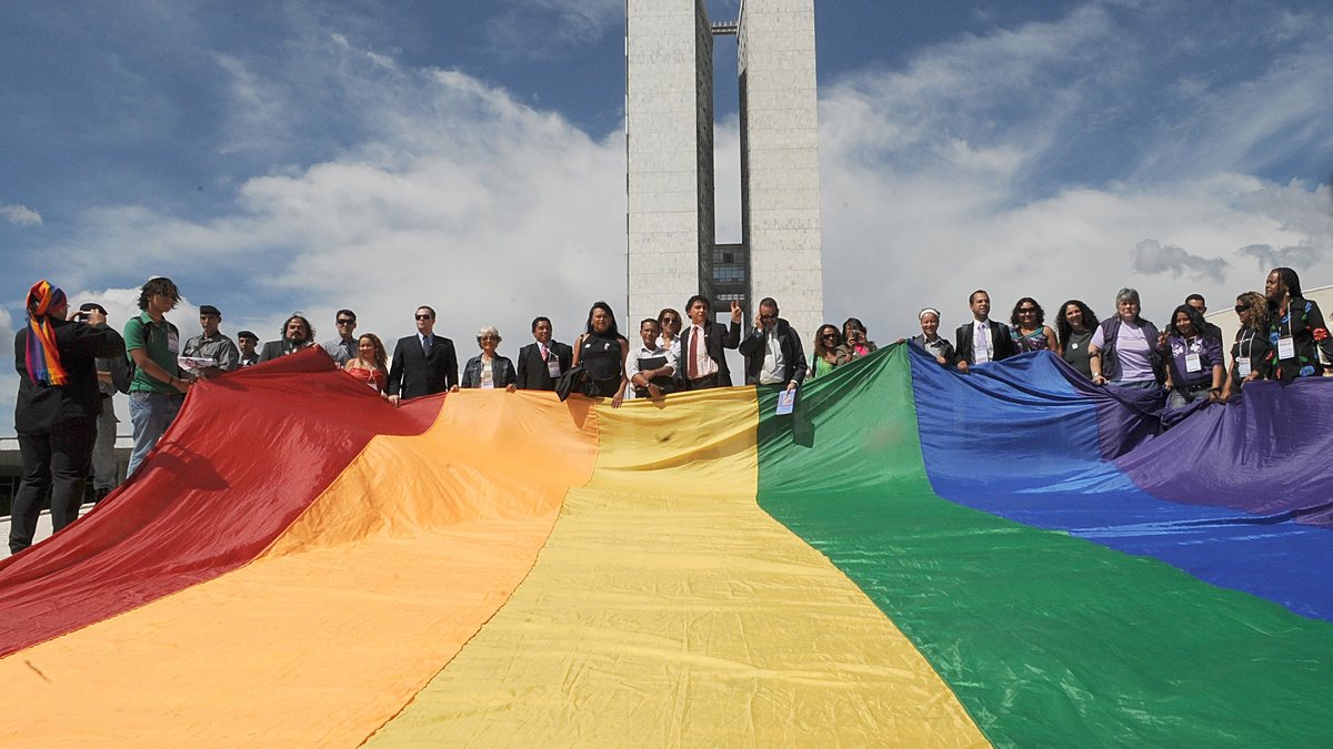 A Corte Eleitoral registrou 108 candidaturas de pessoas transgênero - Antônio Cruz/Agência Brasil
