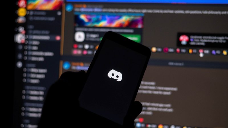 Decisão foi tomada após menina de 13 anos transmitir suicídio ao vivo - Adobe Stock