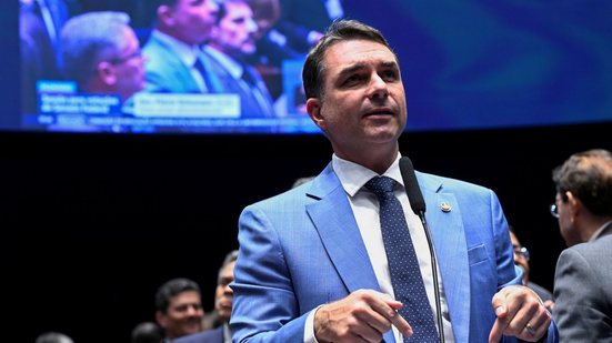 CPF de Flávio Bolsonaro no Missão seria '123.456.789-09' - Carlos Moura/Agência Senado