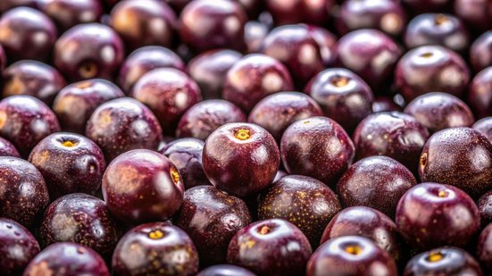 Quais frutas brasileiras ajudam a prevenir o envelhecimento? Veja 5 opções