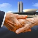 Faltam propostas claras ao eleitor 60+ nesta eleição, apontam especialistas