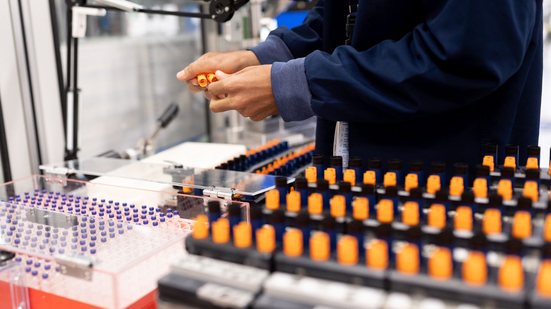 Farmacêutica informa que possui capacidade de suprir a demanda no SUS, que gira em torno de 67 milhões de unidades por ano - Divulgação