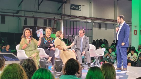 Os participantes do painel: Luiza Trajano, Tarciana Medeiros, Marcia Lopes, Luiz Marinho e Paulo Pereira - Felipe Cavalheiro/Viva