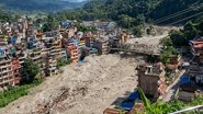 Escala do desastre está dificultando os esforços de resgate em ambos os países - Reprodução/Redes Sociais