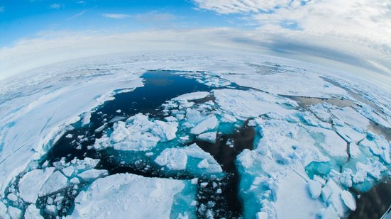 Oceanos mais quentes podem intensificar o El Niño e ampliar extremos climáticos - Adobe Stock