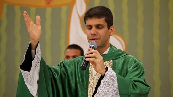 O padre Rodrigo de Oliveira Silva foi excomungado da Igreja Católica - Diocese de Jundiaí/Divulgação