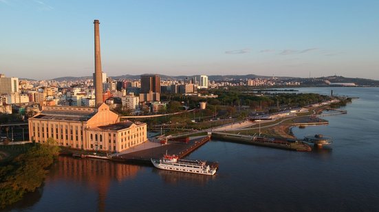 Em Porto Alegre, as tempestades devem chegar até o fim da manhã de quinta-feira, 20 - Adobe Stock