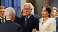Arthur Brandão (Antônio Fagundes) e Adriana (Letícia Colin) se casam em cena da novela "Quem ama cuida" - Foto: Globo