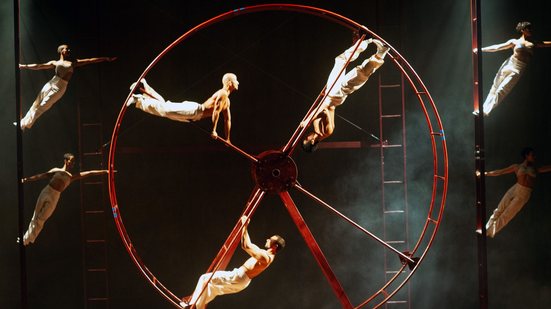 Espetáculo de dança "Remix" traz cena das roda gigante, extraída de "Rota" - Divulgação/Flavio Colcker
