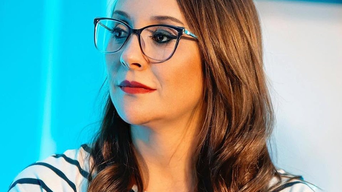 A deputada federal Renata Abreu anunciou neutralidade do Podemos na eleição presidencial - Reprodução Facebook
