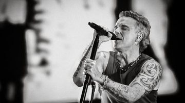O cantor britânico Robbie Williams, dono de hits como 'Angels' e 'Feel', fez declarações sobre diagnóstico de TEA - Reprodução/Instagram/@robbiewilliams