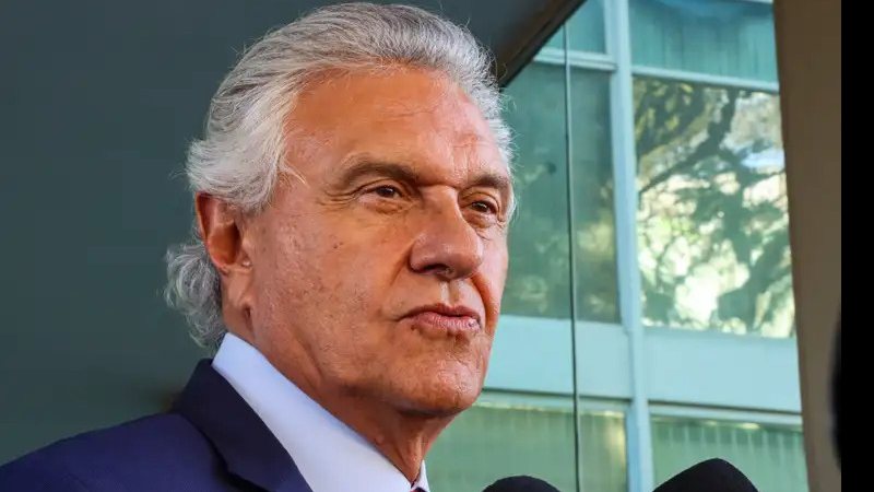 Ronaldo Caiado muda discurso e se diz a favor do fim da escala 6X1