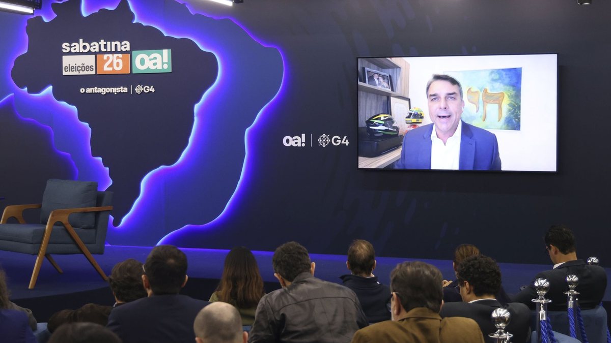 Flávio Bolsonaro (PL-RJ) participou por videoconferência de sabatina em São Paulo - Leco Viana/Thenews2/Estadão Conteúdo