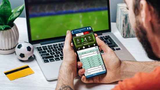 Projeto pede restrição total de propaganda das bets e já conta com o apoio de 125 mil assinaturas - Adobe Stock