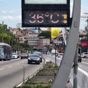 Termômetro de rua marca 36°C na Avenida Interlagos, zona sul de São Paulo - Marco Ambrosio/Ato Press/Estadão Conteúdo