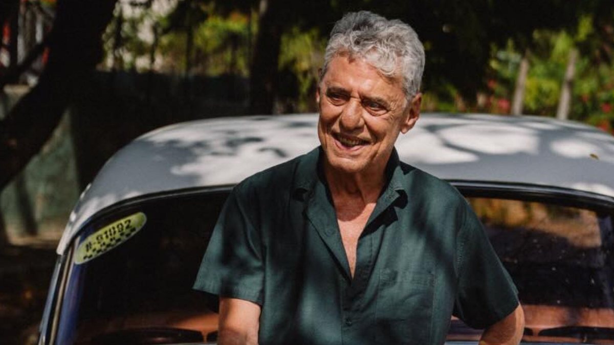 Chico Buarque não tem filhos, mas três filhas mulheres - Reprodução / Instagram @chicobuarque