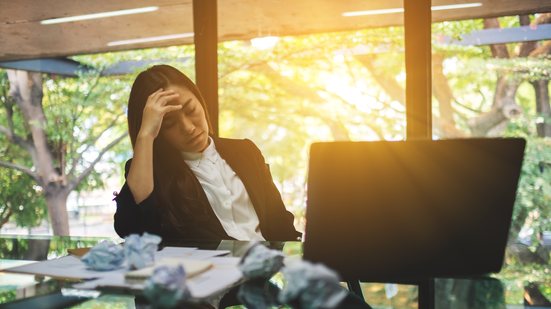 Falar de estresse financeiro é também falar de saúde - Envato