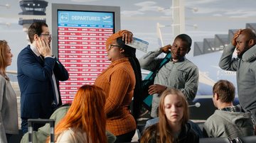 Overbooking é quando a companhia aérea vende mais passagens do que os assentos disponíveis na aeronave - Adobe Stock