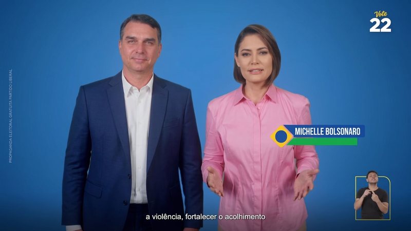 Flávio e Michele aproveitaram a ocasião para se dirigirem ao eleitorado feminino - Reprodução/Horário Eleitoral Gratuito