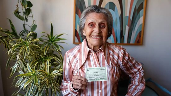 Milhões de pessoas idosas deixam de exercer o direito ao voto - Tânia Rêgo/Agência Brasil