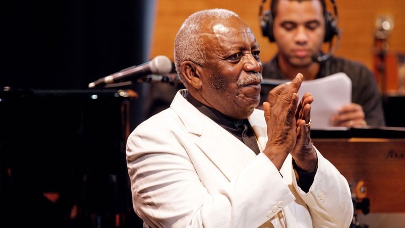 O compositor, arranjador e maestro Moacir Santos ocupa o mesmo panteão de nomes como Villa-Lobos e Jobim - Reprodução/Site Instituto Moreira Salles