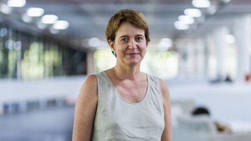 A escritora italiana Ricarda Zezza lançou o livro 'Transiliência' durante o Fórum e Festival Longevidade, em São Paulo - Marcos Hiroshi