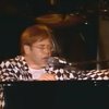 'Sacrifice' gravada no Rio de Janeiro está disponível no YouTube de Elton John - Reprodução / YouTube Elton John