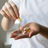Uso de suplementos sem indicação profissional pode trazer problemas à saúde - Adobe Stock