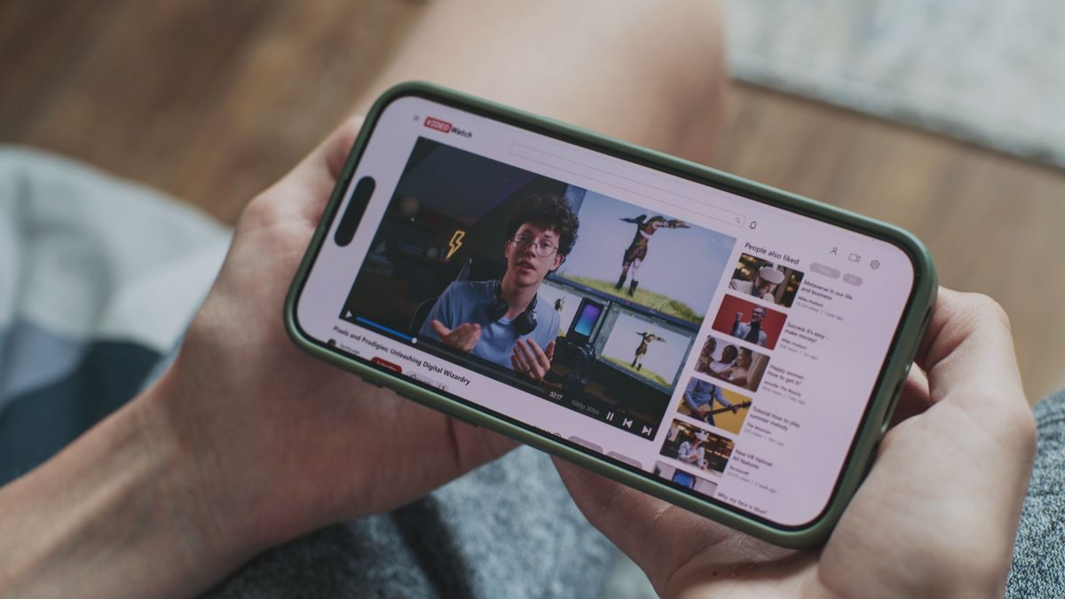 Os vídeos mostravam tutoriais reais sobre como aumentar o FPS, quadros por segundo dos jogos, e redirecionavam o usuário para blogs com vírus - Adobe Stock