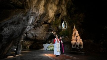 Papa Leão XIV em Lourdes, santuário católico francês associado a curas milagrosas de enfermos - Reprodução/Vatican News