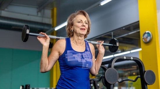 Exercícios e alimentação adequada ainda são principal estratégia para evitar sarcopenia - Adobe Stock
